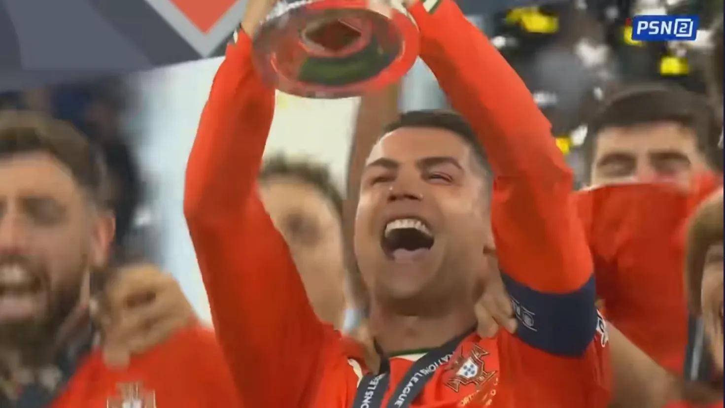 葡萄牙女足队员创造大逆转壮举