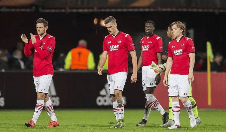 包含阿贾克斯对那不勒斯:荷甲冠军新赛季首秀的词条 包含阿贾克斯对那不勒斯:荷甲冠军新赛季首秀的词条