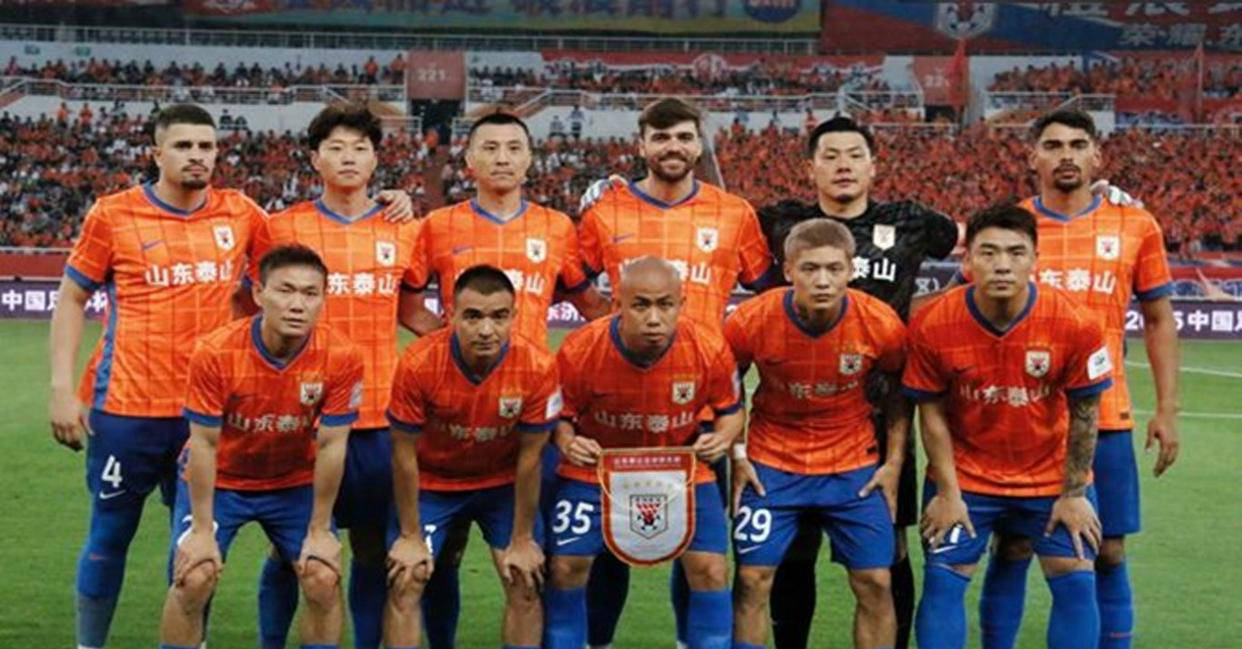 包含球队主力中后卫受伤,备战增添困难的词条 包含球队主力中后卫受伤,备战增添困难的词条