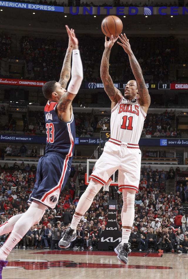 灰熊横扫魔术，德罗赞状态火热的简单介绍