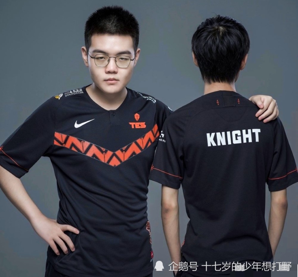 关于DFM险胜FNC，Knight打破历史纪录的信息