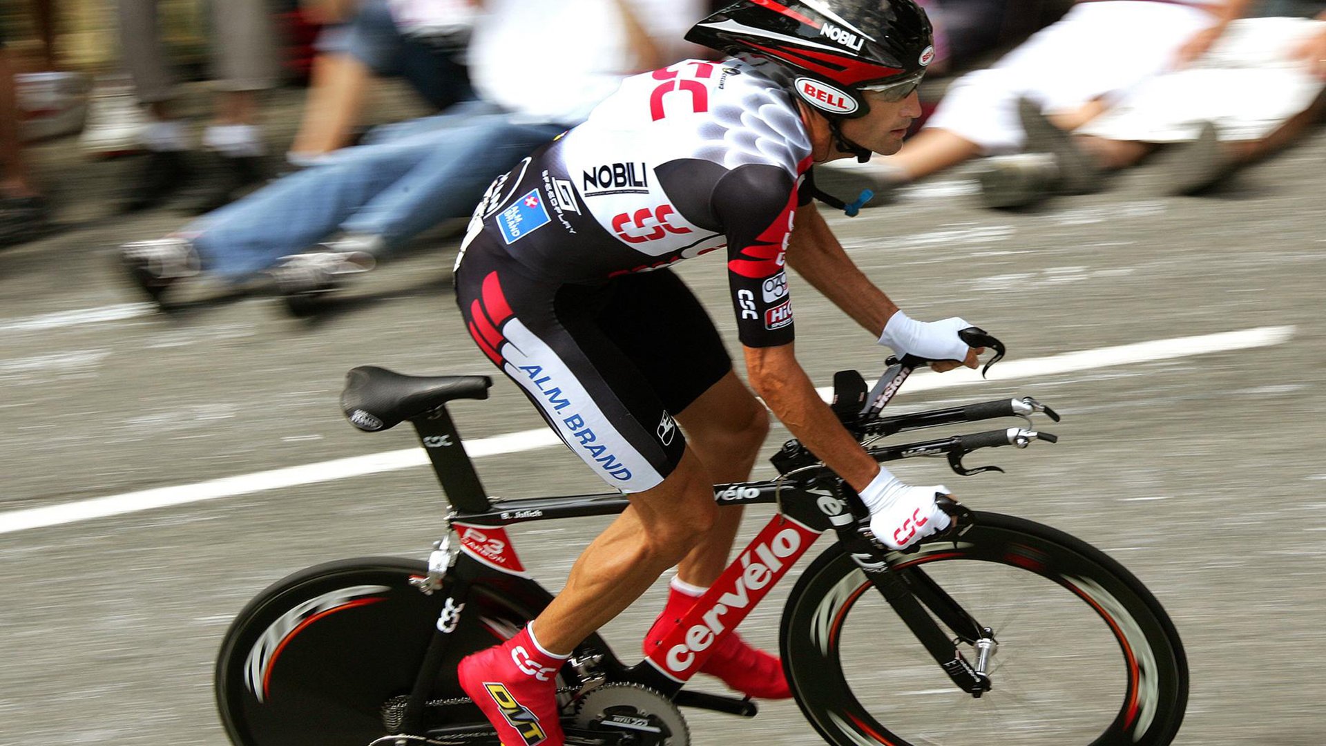 奥运周期关键战焦点战,独行侠翻盘湖人背后的战略启示