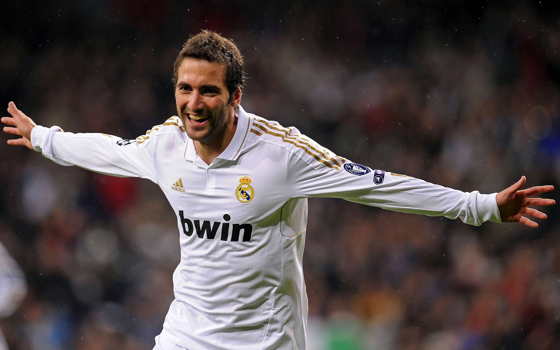 安赛龙，那记绝杀，是丹麦写给世界的孤勇者宣言